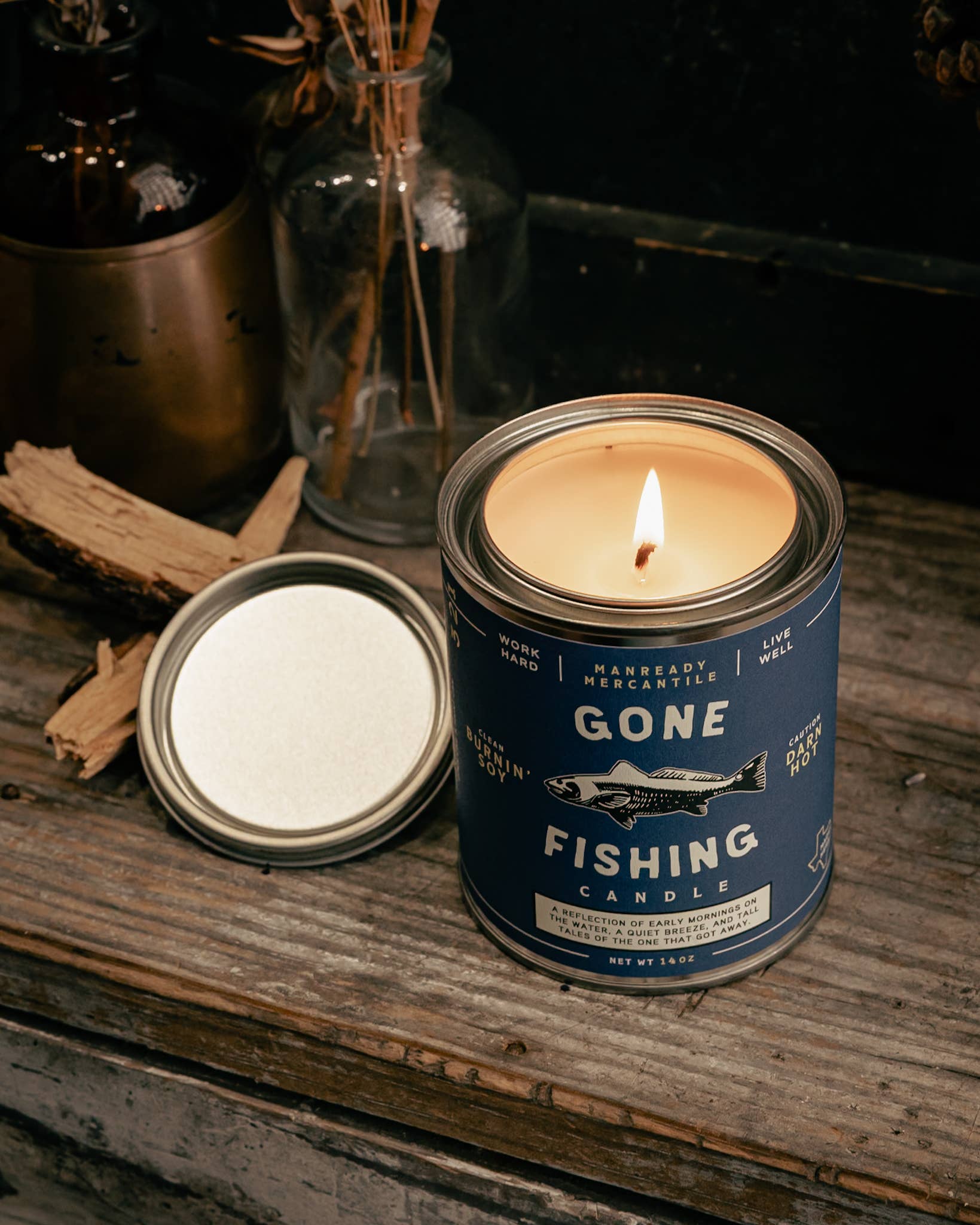 Gone Fishing Candle - Thumbnail 4